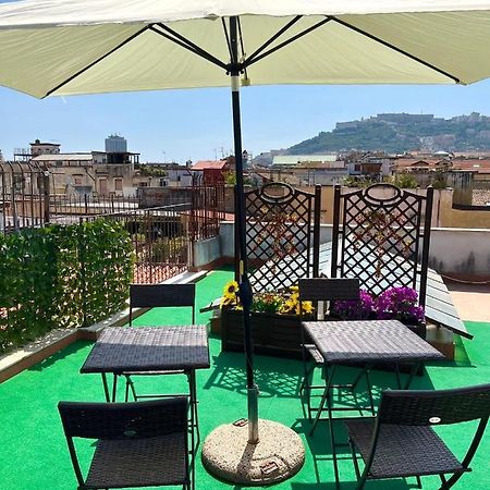 Cuore Di Spaccanapoli Apartment Екстериор снимка